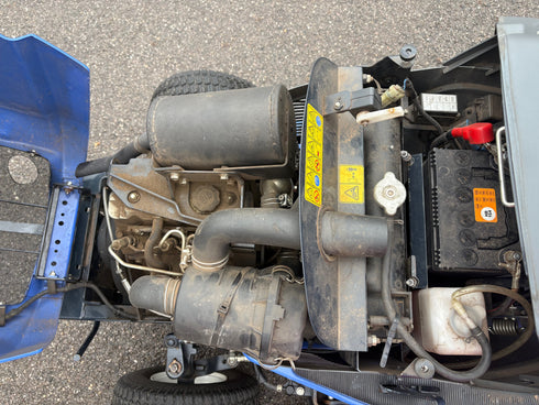 ***SECOND HAND ISEKI SXG326 54" DECK DIESEL TRACTOR***