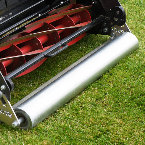 Cobra Stadium 34 Cylinder Mower Powered by Honda Engine