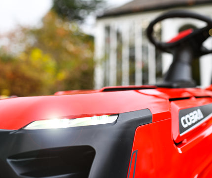 COBRA LT102HR2L 40" COLLECTING LAWN TRACTOR V-TWIN LONCIN ENGINE