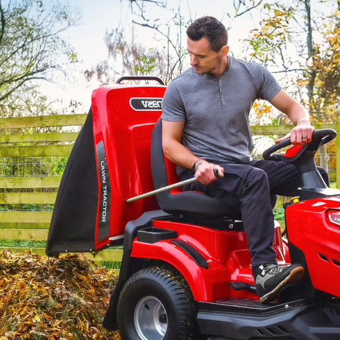 Cobra LT112HR2LHydro 112cm (44") Lawn Tractor with V-Twin Engine