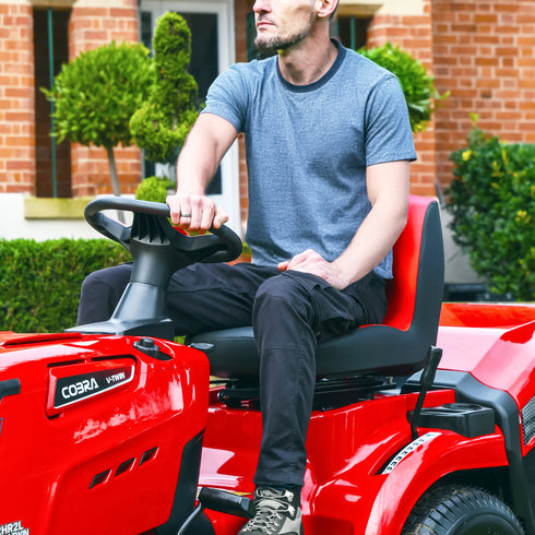 Cobra LT112HR2LHydro 112cm (44") Lawn Tractor with V-Twin Engine