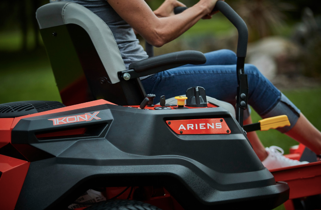 Ariens IKON XD 42 Zero Turn Ride On Mower Garden Machinery Superstore